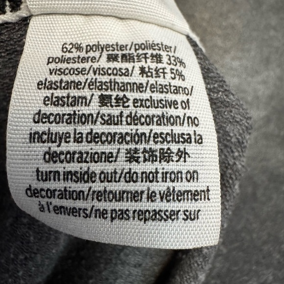 Victoria's Secret Gray Cropped Hoodie Relaxed Fit - Picture 4 of 4